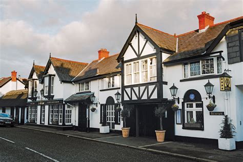 The Old Inn .